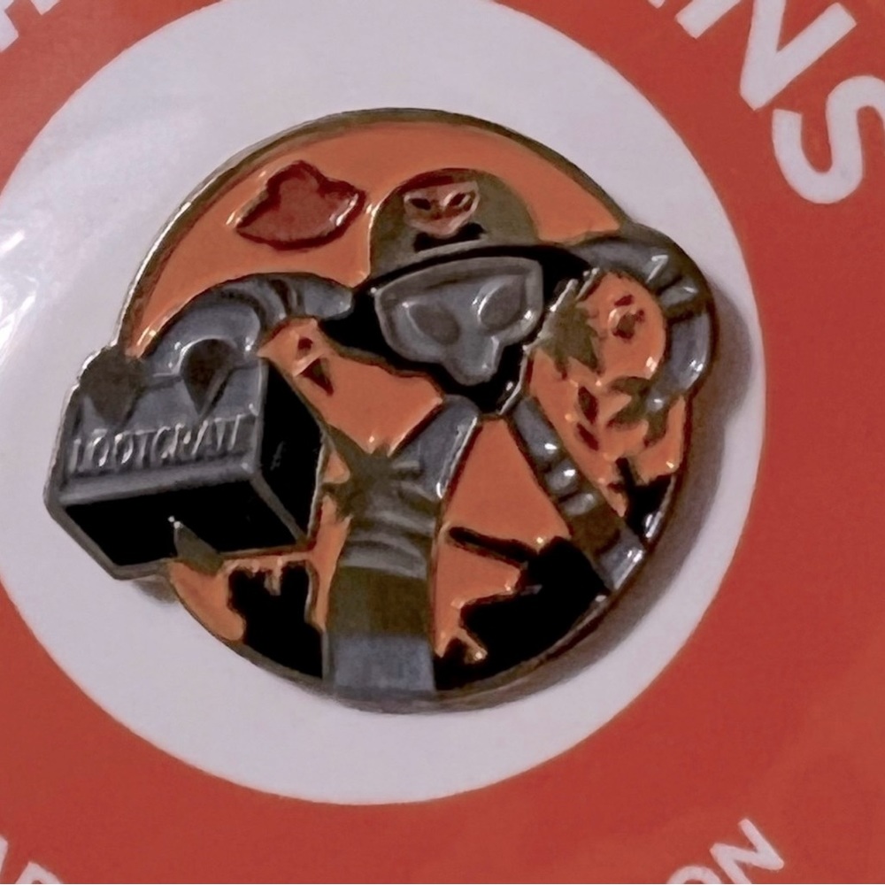 🍄Vintage NEW #LOOTPINS Loot Crate January 2016 INVASION Enamel Collectible
